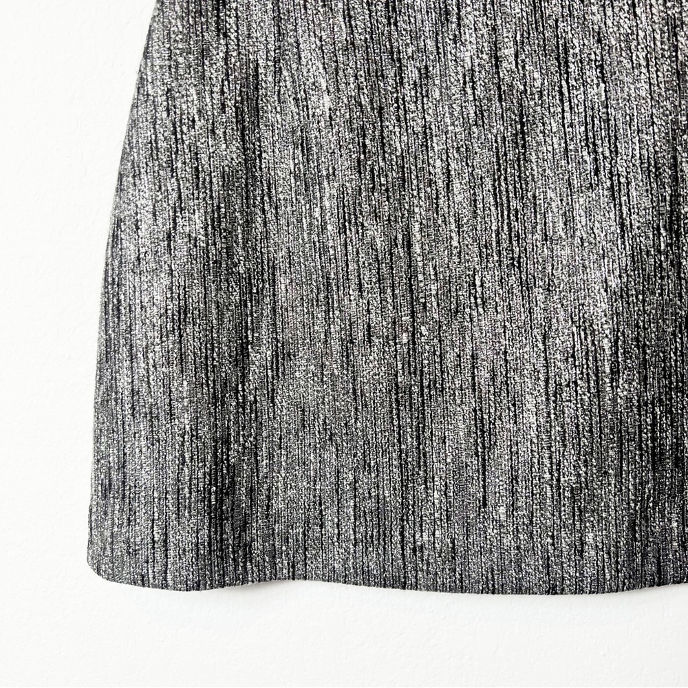 H&M Shiny Black Silver Shiny Women Mini Skirt Size 6 / Fits like a 2 - Picture 2 of 5
